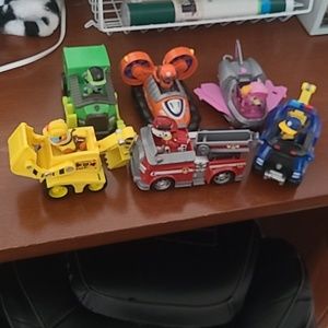 Paw Patrol Figurines With Vehicles